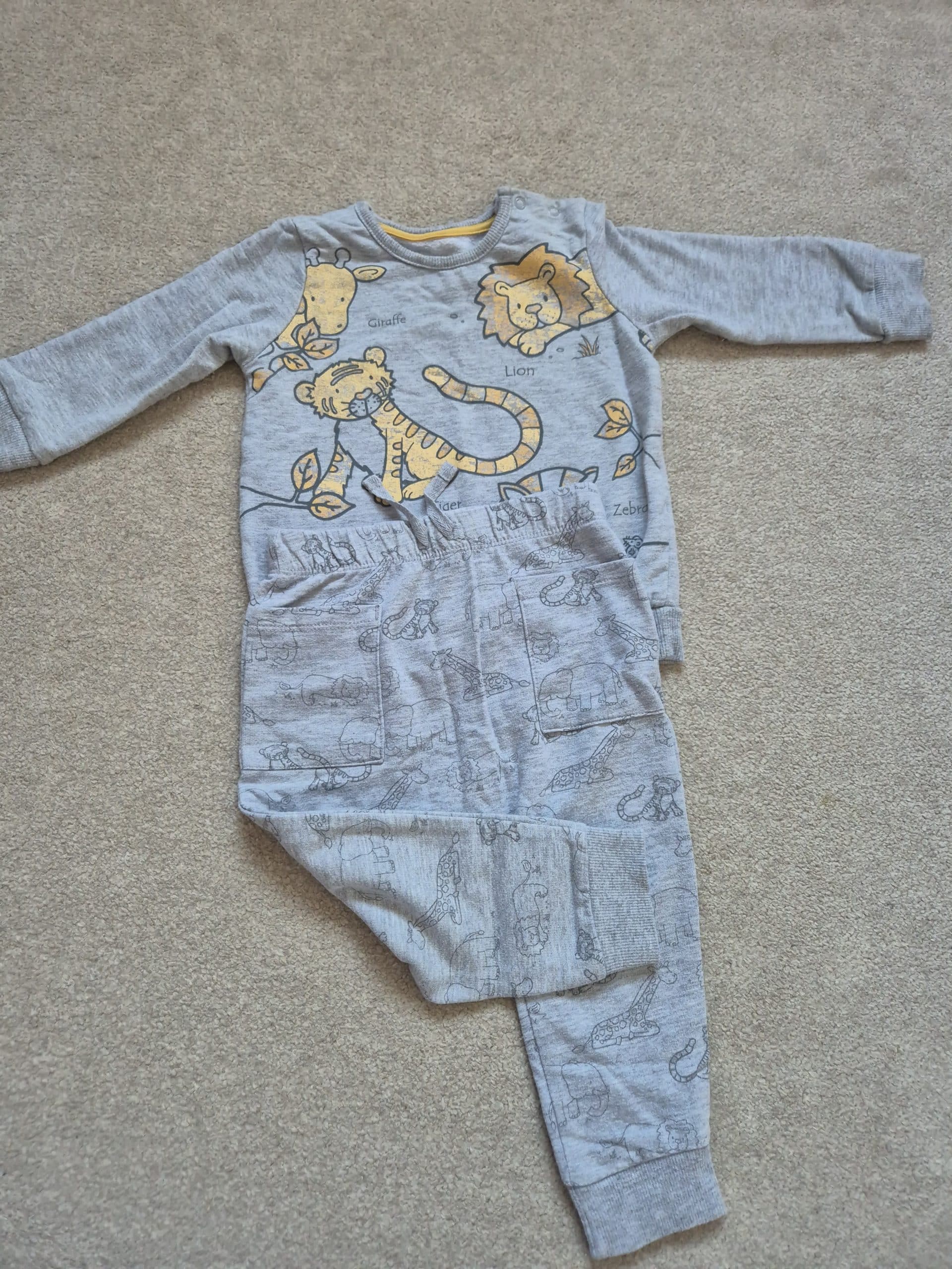 Set, George, 9-12 months