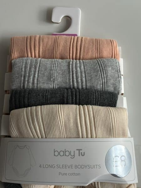 baby bodysuits