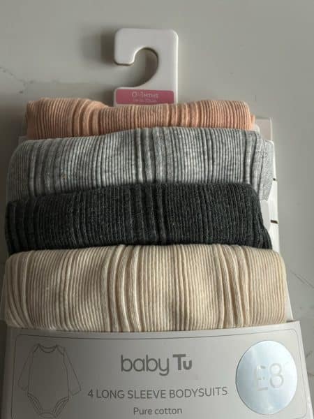 baby bodysuits