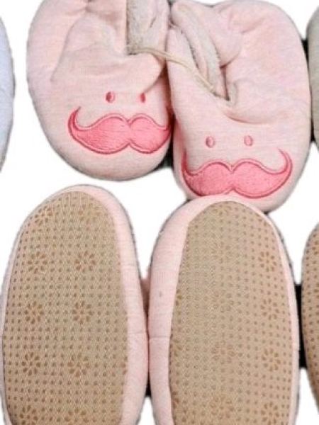 Baby Girls Pink pram shoe / slippers /booties