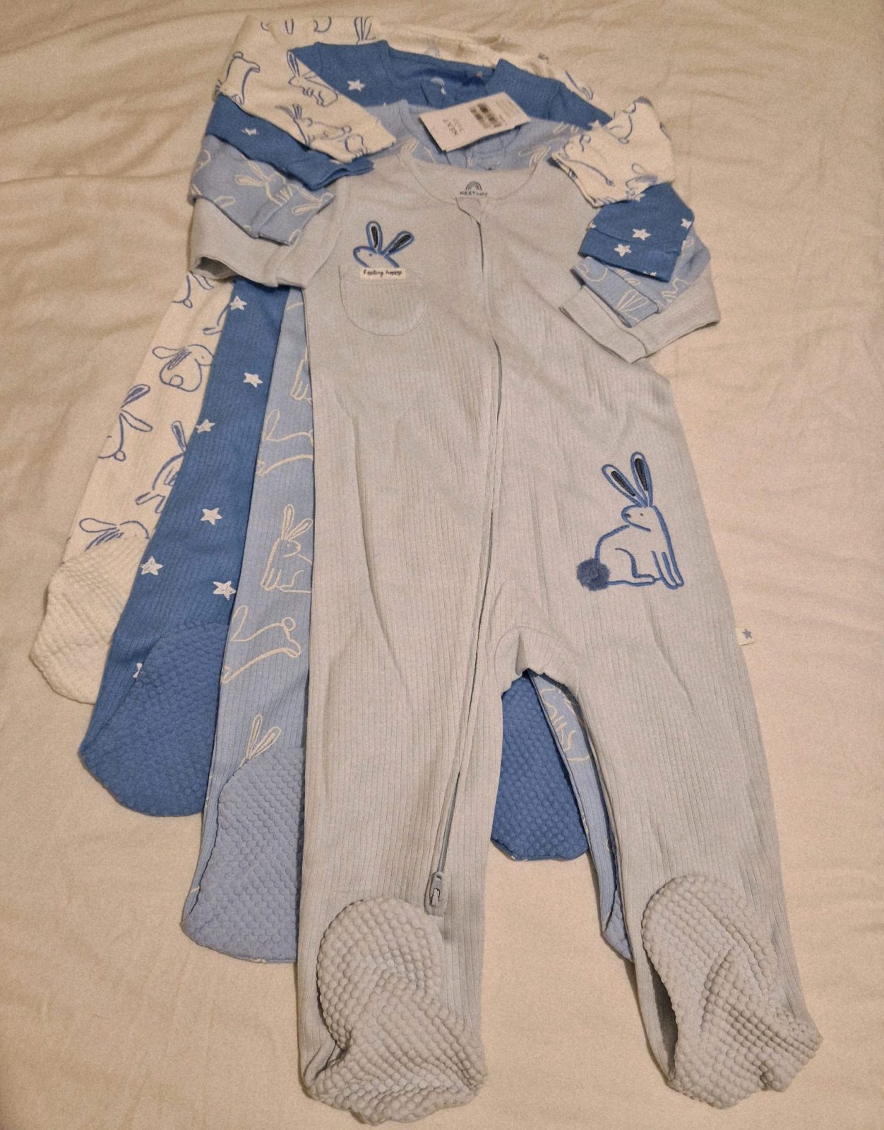 Boys age 12-18m set of 4 zipup sleepsuits