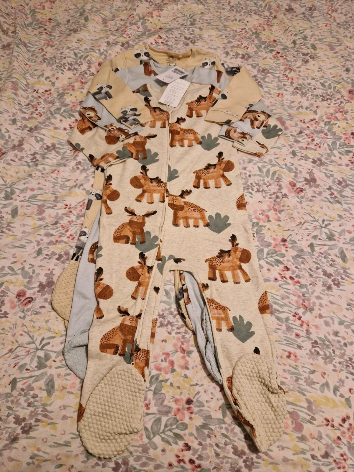 Boys Next BNWT age 12-18m  3 zip-up sleepsuits