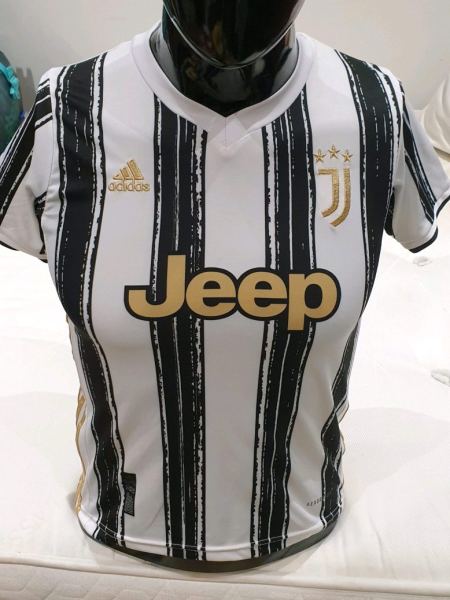 Adidas / Juventus – Football Shirts – 14