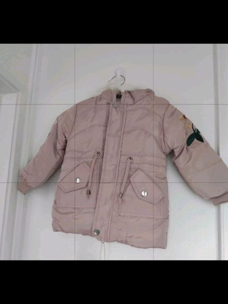 New girl coats jacket size for 5,6 years old girls